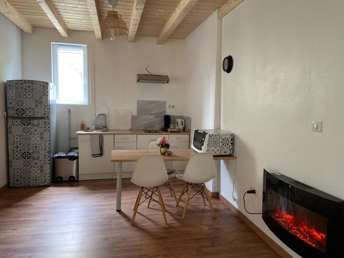 Le Chene: Petit Chalet Cosy Proche De Mulhouse Riedisheim Экстерьер фото