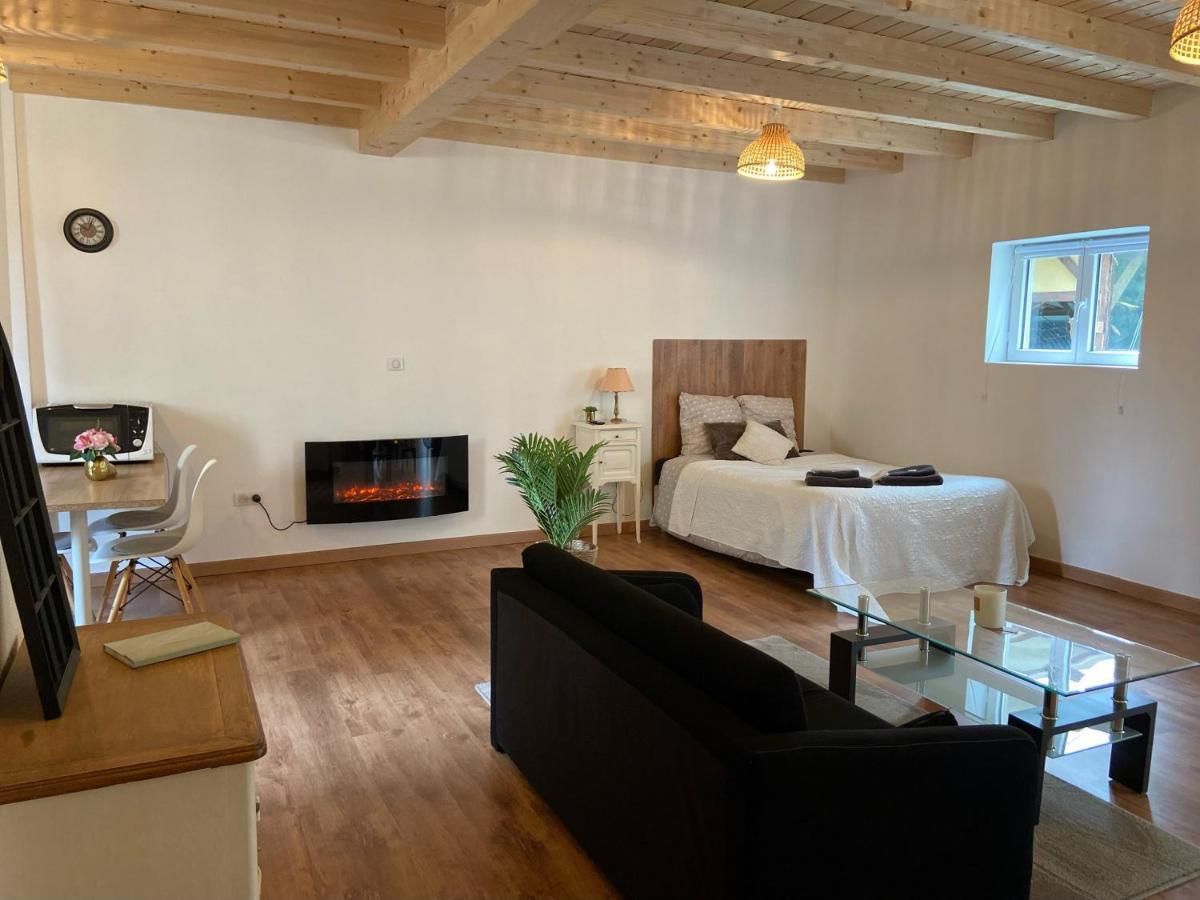 Le Chene: Petit Chalet Cosy Proche De Mulhouse Riedisheim Экстерьер фото